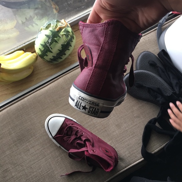 Converse - Picture 4 of 5